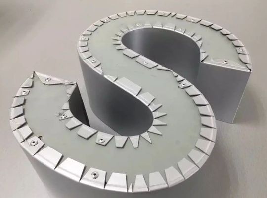 Verwerking van legeringsmateriaal EJON ET20C V-snijmachine