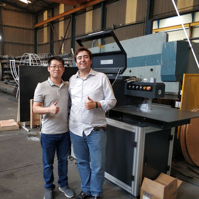 Het maken van 3D Sign Channel Letters Kies EJON T13 High Productivity CNC Profile Bender